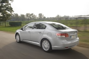 What's the 2011 Avensis like?