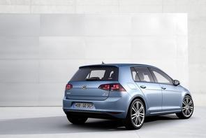 Avensis or Golf?