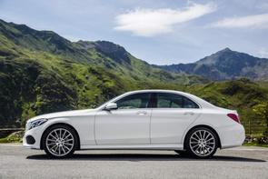 Difference in these C-Class diesels?