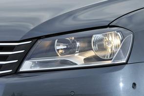 Can't work my Passat's front fog lights...