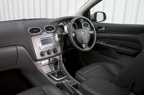 How to change from km to miles on a Focus?