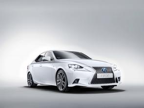 How much VRT on Lexus IS 300h?