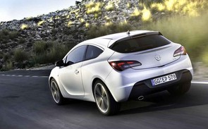 Can you recommend a three-door?