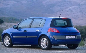 What is a 2003 Renault Megane worth?