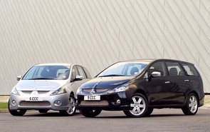 Do you have any auto seven-seaters?