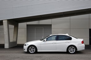 How do I solve my BMW's warning light?