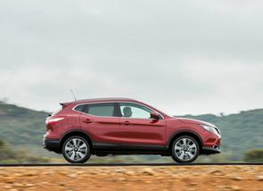 Looking for a petrol X-Trail.